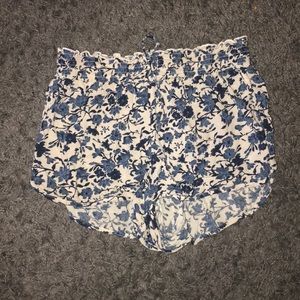 Floral fabric shorts